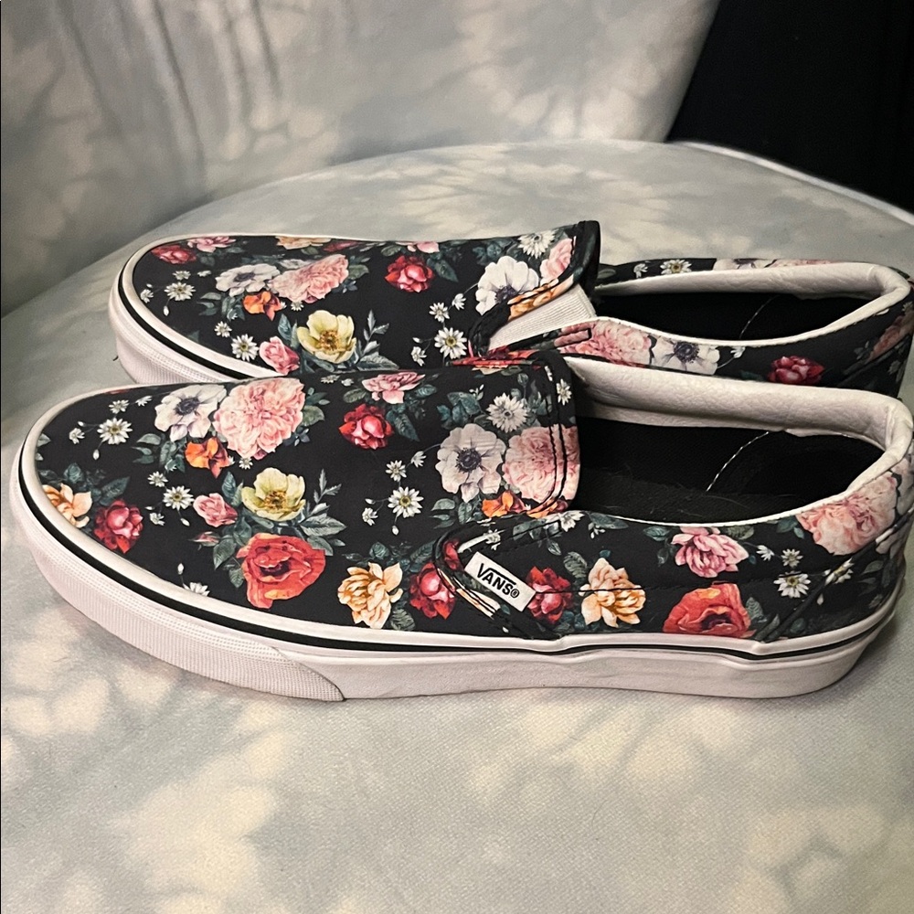 Vans Women's Black Floral Slip-On Sneakers - Picture 3 of 3